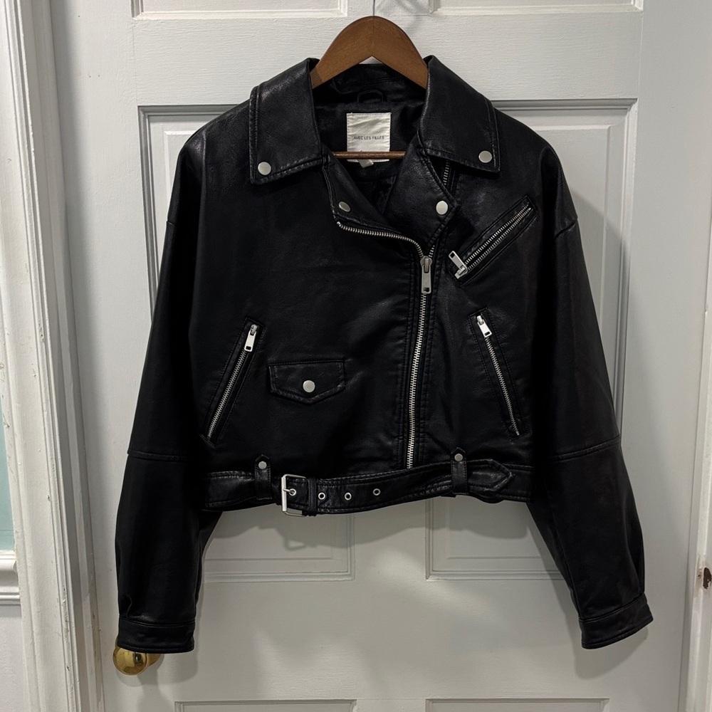 Avec Les Filles Oversized Faux Leather Cropped Moto Jacket Size Medium NWOT - Picture 2 of 9